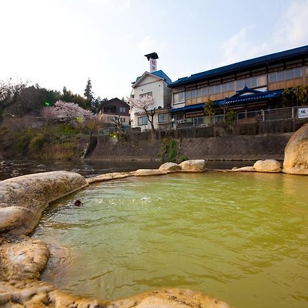 Tenpuan Hotel Yufu Exterior foto